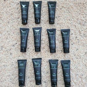 Tiege Hanley Face Mousturizer & Scrub